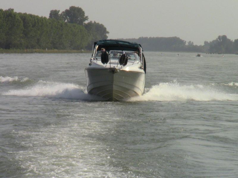 Name:  K800_IMG_0326.JPG
Hits: 4360
Gre:  66,6 KB