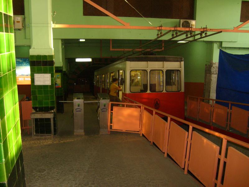 Name: STP63158.jpg
Hits: 3061
Größe: 60,2 KB