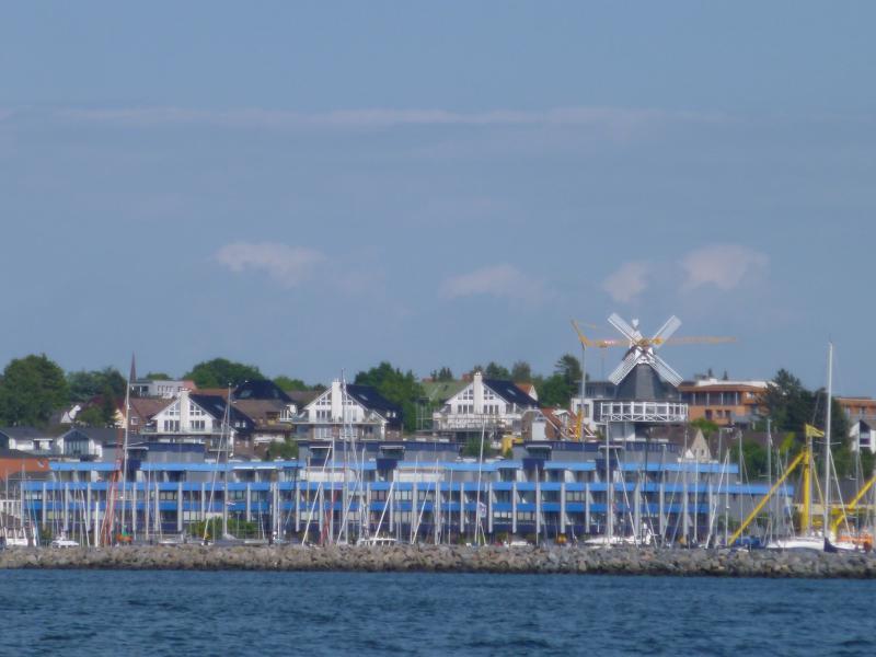 Name: P1010839_klein.jpg
Hits: 4086
Größe: 49,4 KB