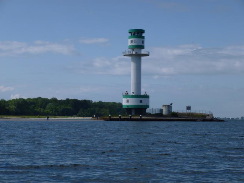 Name: P1010846_klein.jpg
Hits: 3990
Größe: 40,1 KB