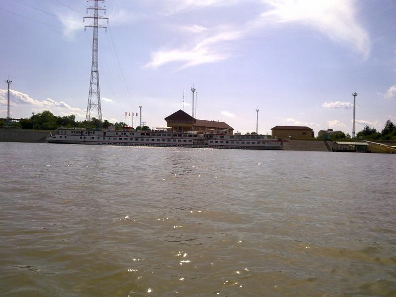 Name:  28062012537.jpg
Hits: 12283
Größe:  52,9 KB