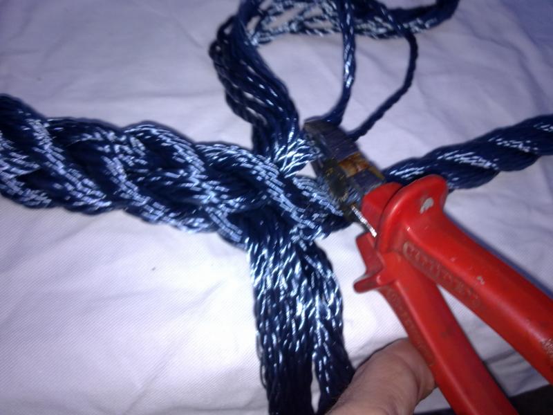 Name: 25032011776.jpg
Hits: 5306
Größe: 59,5 KB