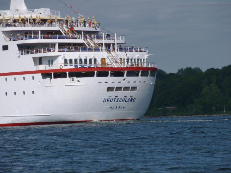 Name: P1010851_klein.jpg
Hits: 4071
Größe: 59,9 KB