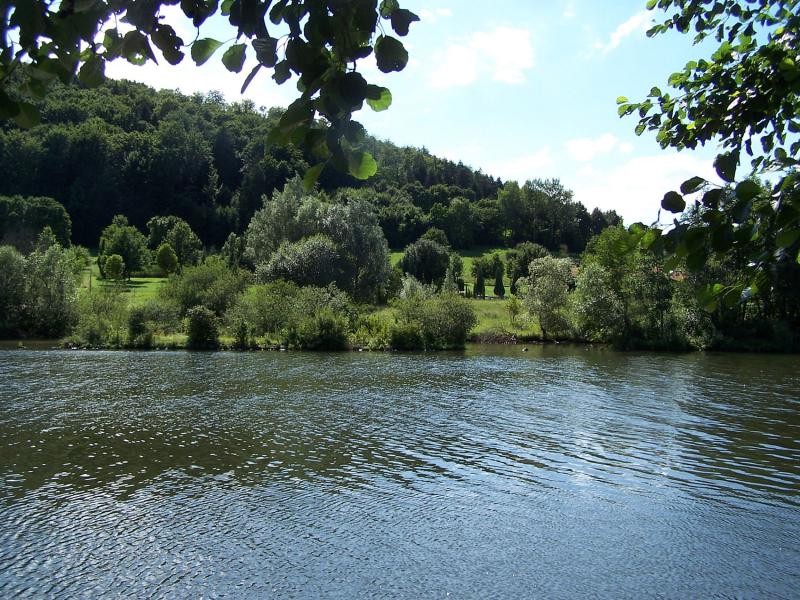 Name: 1093-Sommer-am-Kanal.jpg
Hits: 2115
Größe: 123,9 KB