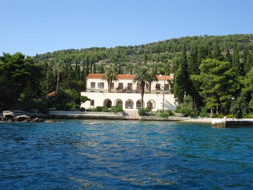 Name: 4040636.jpg
Hits: 1440
Größe: 53,0 KB