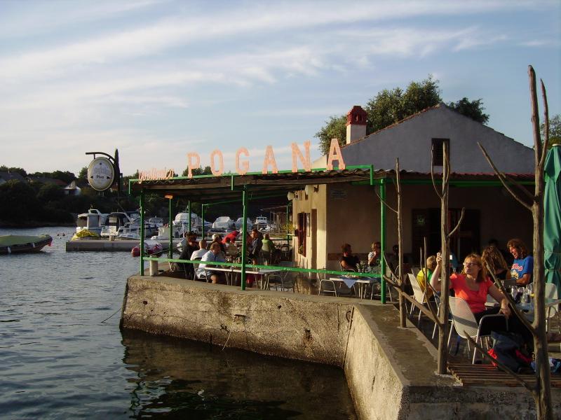 Name: IMGP1103.jpg
Hits: 4890
Größe: 75,7 KB