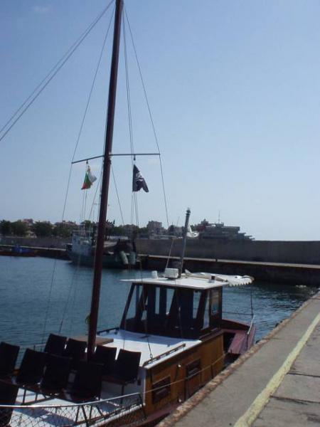 Name: piraten8.jpg
Hits: 3942
Größe: 28,9 KB