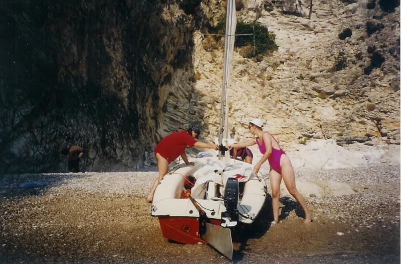 Name: Am Strand.jpg
Hits: 3554
Größe: 85,5 KB