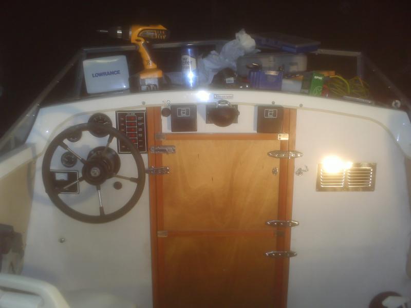 Name:  Boots Restaurierung 086.jpg
Hits: 4245
Größe:  33,3 KB