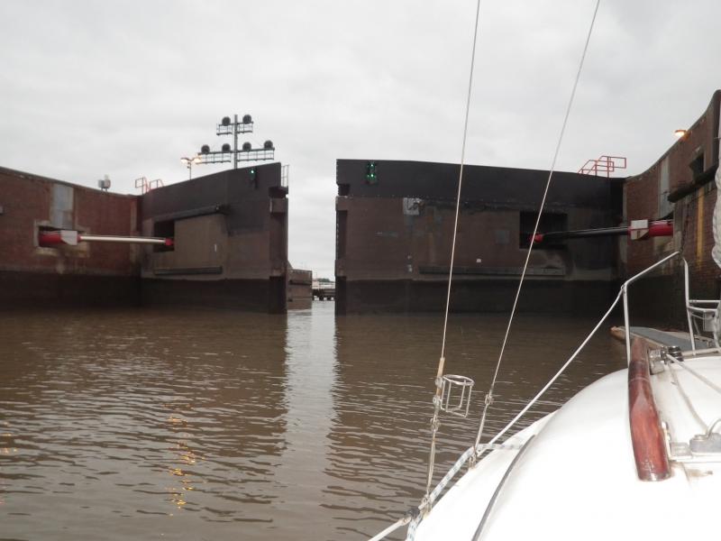 Name: IMGP0992_klein.jpg
Hits: 3547
Größe: 48,6 KB