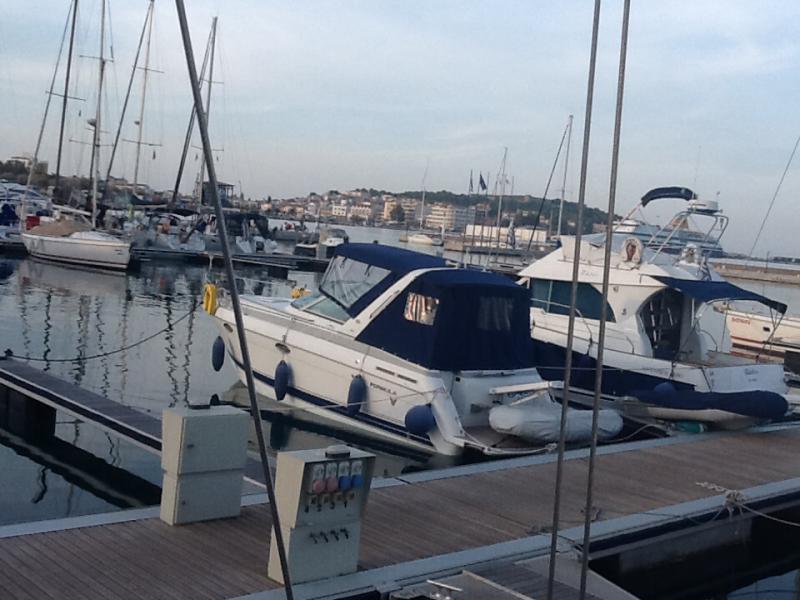 Name: image.jpg
Hits: 1647
Größe: 66,1 KB